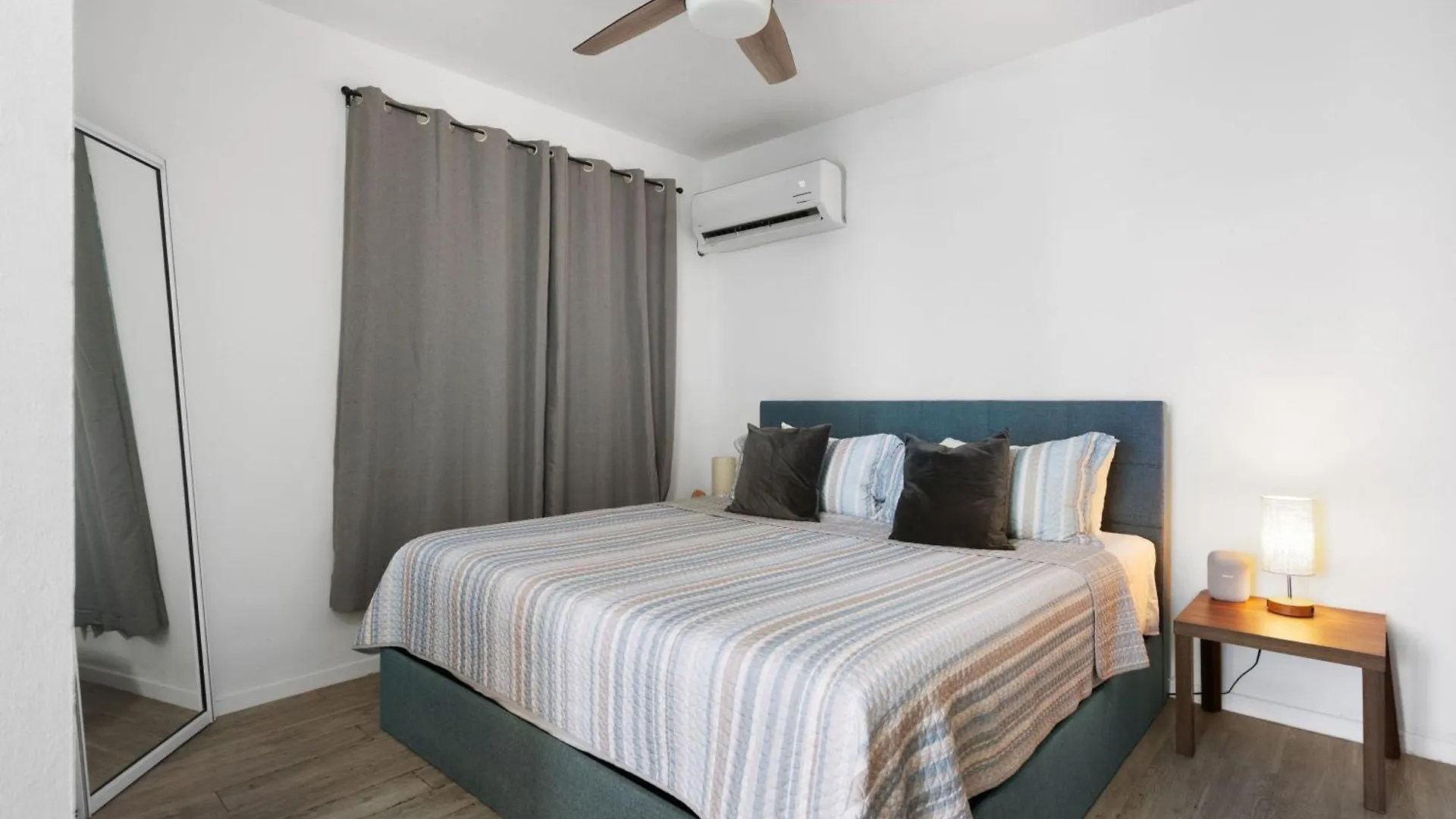 Pool House By Isla Verde Beach Home San Juan Tatil Evi